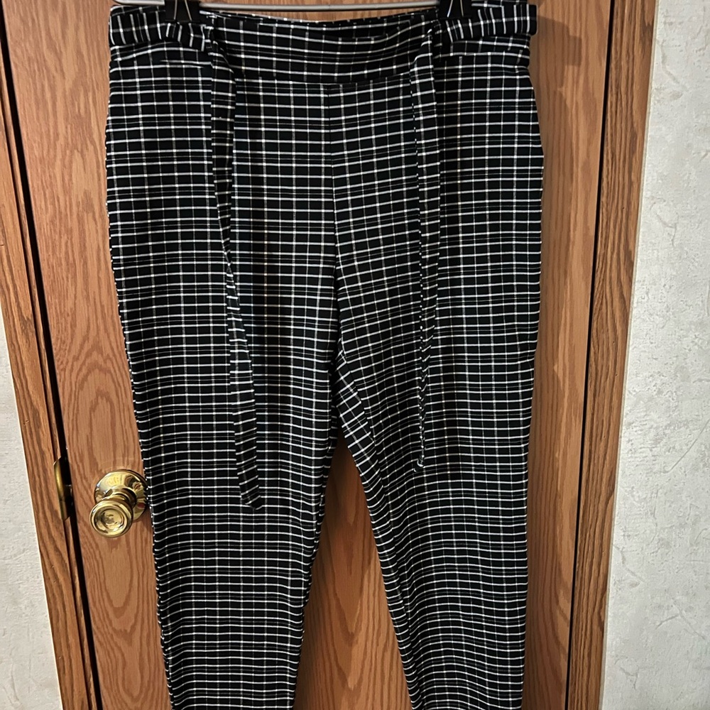 NYC Black and White Grid women’s Dress Pants